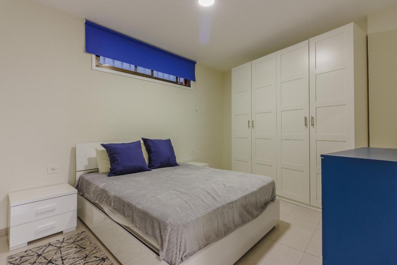 Seguro Spacious Apartment With Roomy Terrace 푸에르토 데 산티아고 외부 사진